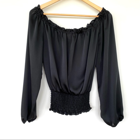 Michael Kors Tops - Michael Kors off-shoulder top